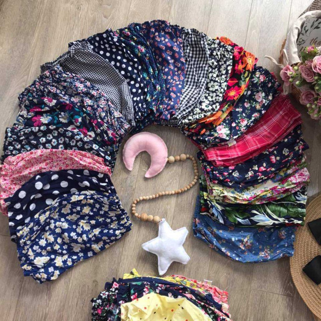 Quần đùi hoa bé gái - bán lô - bán chục-